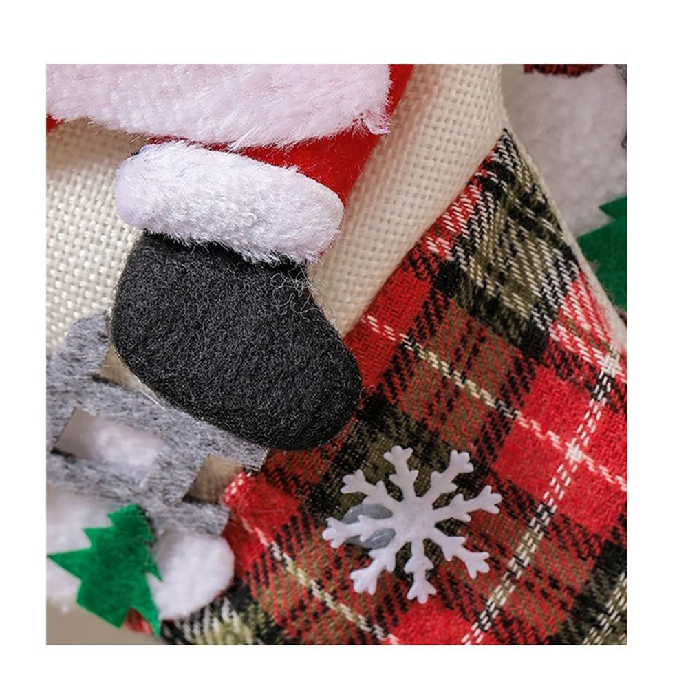다채로운 색상의 크리스마스 스타킹 눈사람 사슴 곰 만화 - Christmas Stocking Hanging 리뷰 및 가격
